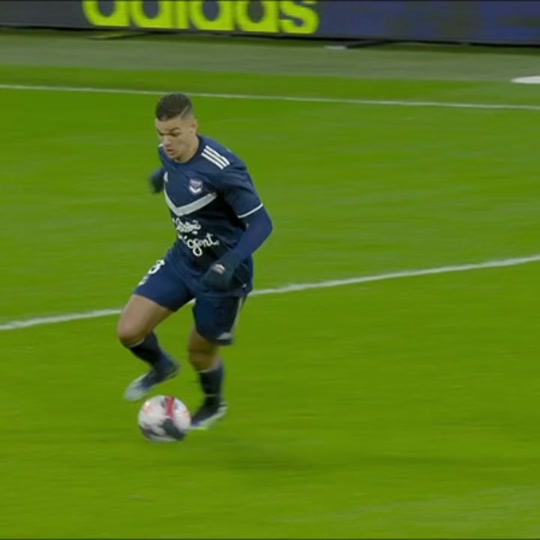 tiklocker_Ben Arfa's dribbling skills 🤯🔥 #sportstiktok #footballedit #fyp #Ligu....mp4